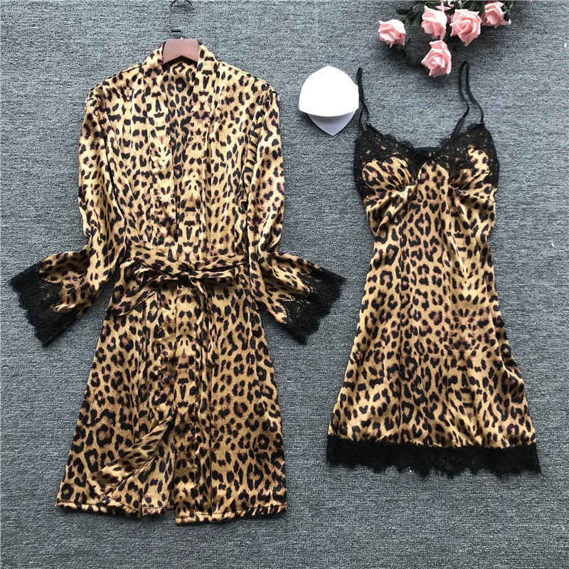 Daeyard Women's Robe Gown Set 2019 New Silk Leopard Robe And Nightdress 2 Pieces Home Suit Summer Sexy Lace Sleepwear Nightwear
Daeyard Women's Robe Gown Set 2019 New Silk Leopard Robe And Nightdress 2 Pieces Home Suit Summer Sexy Lace Sleepwear Nightwear