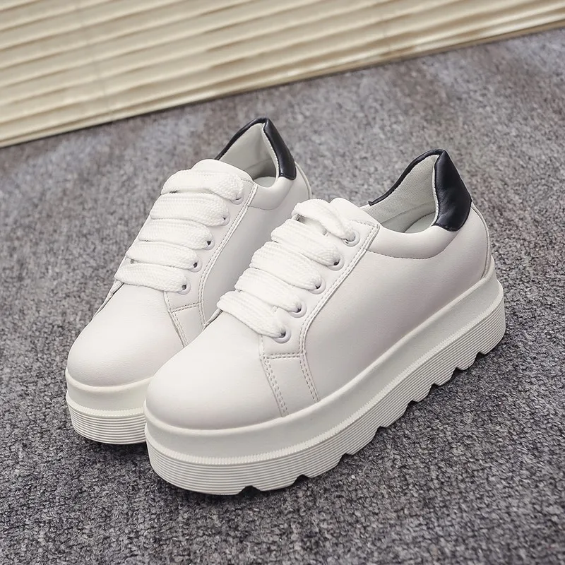 Women Sneakers Autumn Heels 2019 New Women White Casual Shoes Lace-Up Women Fashion Shoes Platform Flats High top Women Shoes
Women Sneakers Autumn Heels 2019 New Women White Casual Shoes Lace-Up Women Fashion Shoes Platform Flats High top Women Shoes