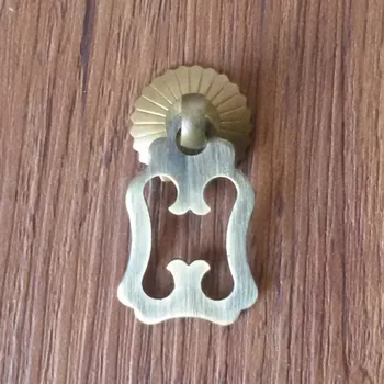 Thickening! Simple door cabinet drawer copper copper handle small hollow handle Chinese antique furniture of Ming and Qing Dynas
Thickening! Simple door cabinet drawer copper copper handle small hollow handle Chinese antique furniture of Ming and Qing Dynas