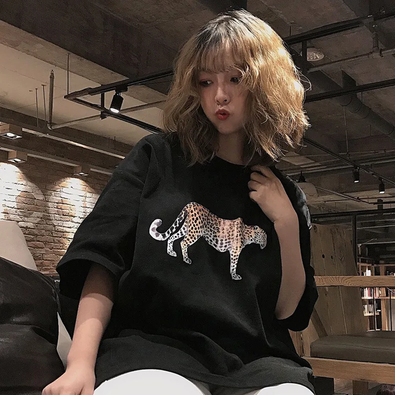 2019 Summer T-shirt Women Tops Fashion Casual Street Print Short Sleeve Round Neck Plus Size Loose Bottoming Women T-shirt ZW112
2019 Summer T-shirt Women Tops Fashion Casual Street Print Short Sleeve Round Neck Plus Size Loose Bottoming Women T-shirt ZW112