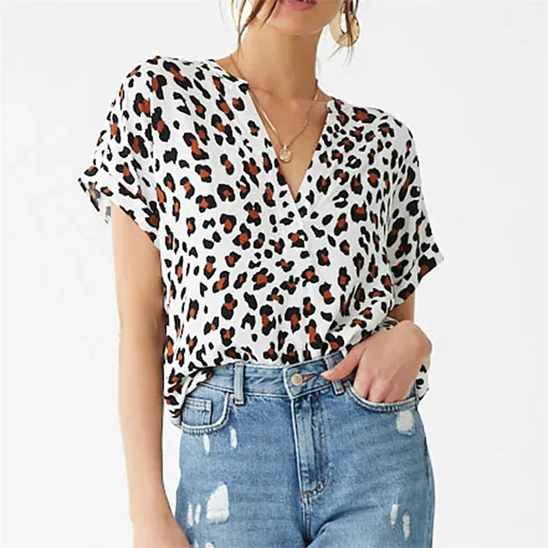 Blouse Women Print Short Sleeve Summer Blouses Tunic Tops V Neck Ladies Party Shirt Casual Tunic Tops Leisure Plus Size Shirts
Blouse Women Print Short Sleeve Summer Blouses Tunic Tops V Neck Ladies Party Shirt Casual Tunic Tops Leisure Plus Size Shirts