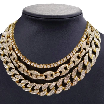 Hip Hop Iced Out Crystal 20" Cuban Chain & 18"*12mm Coffee Bean Chain & 16"*5mm 1 Row Tennis Choker Chain Jewelru Set
Hip Hop Iced Out Crystal 20" Cuban Chain & 18"*12mm Coffee Bean Chain & 16"*5mm 1 Row Tennis Choker Chain Jewelru Set