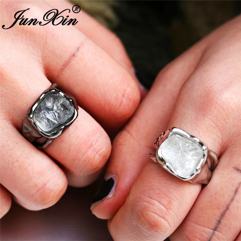 JUNXIN Punk Irregular Crystal Stone Big Rings For Men Women Silver Black Color Hip Hop Wedding Bands Female Male Party Jewelry
JUNXIN Punk Irregular Crystal Stone Big Rings For Men Women Silver Black Color Hip Hop Wedding Bands Female Male Party Jewelry