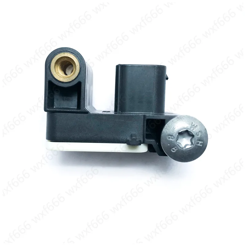 Car Sensor computer board module X3 E83b mwE90 N52 325I N46 E91 E87 116I E70 E72 Acceleration sensor
Car Sensor computer board module X3 E83b mwE90 N52 325I N46 E91 E87 116I E70 E72 Acceleration sensor