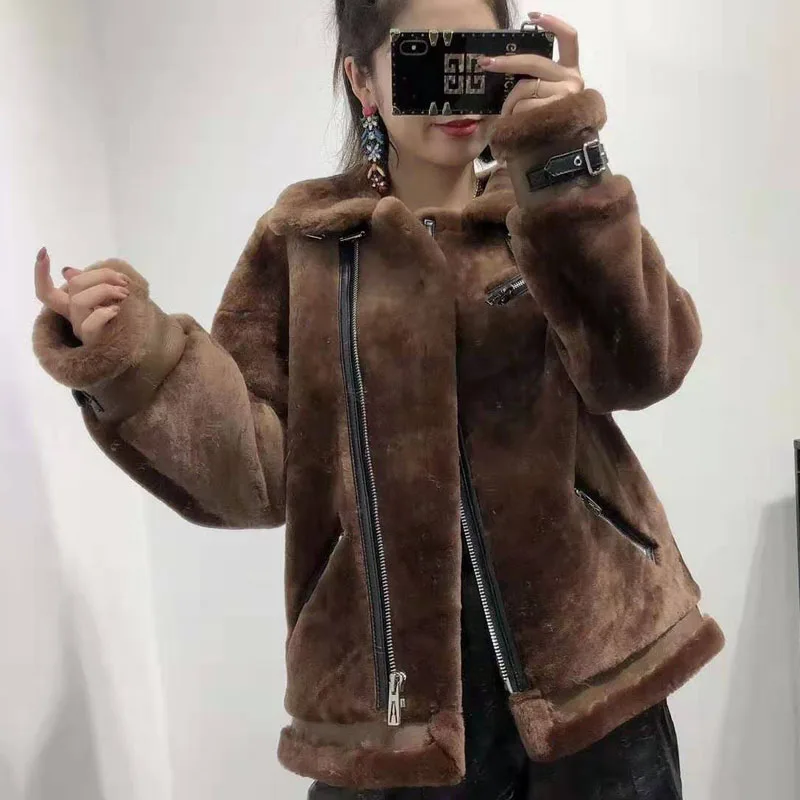 Fashion luxury parka real fur Merino Sheep Fur winter coat women clothes 2019 Moto & Biker thick warm genuine leather jacket
Fashion luxury parka real fur Merino Sheep Fur winter coat women clothes 2019 Moto & Biker thick warm genuine leather jacket