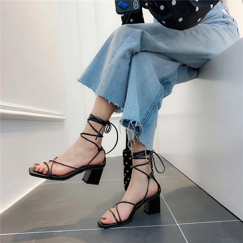 YMECHIC Summer 2019 High Hoof Heels Narrow Band Cross Tied Strap Gladiator Sandals Women White Black Ladies Shoes and Sandals
YMECHIC Summer 2019 High Hoof Heels Narrow Band Cross Tied Strap Gladiator Sandals Women White Black Ladies Shoes and Sandals