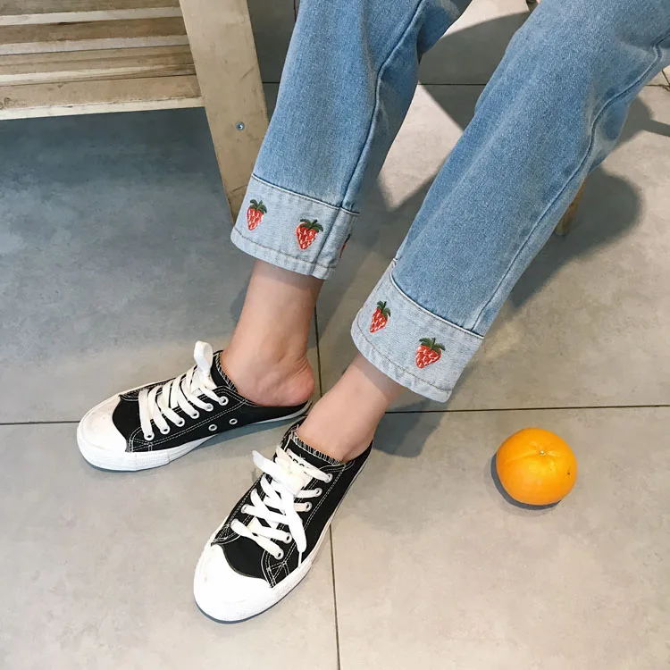 Ankle-Length Kawaii Mori Girl Lolita Strawberry Embroidered Elastic Waist Straight Thin Denim Pant Embroidery Jean Trouser Sweet
Ankle-Length Kawaii Mori Girl Lolita Strawberry Embroidered Elastic Waist Straight Thin Denim Pant Embroidery Jean Trouser Sweet