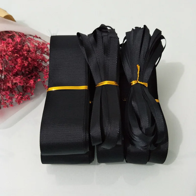 10yards ( 9meters ) Pick Size 6mm 9mm 15mm 19mm 25mm 38mm 50mm Width Black 100% Polyester Solid Color Grosgrain Ribbons
10yards ( 9meters ) Pick Size 6mm 9mm 15mm 19mm 25mm 38mm 50mm Width Black 100% Polyester Solid Color Grosgrain Ribbons