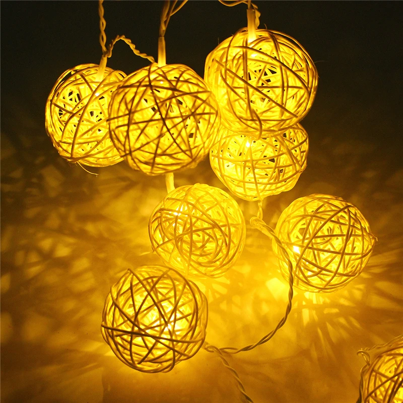 1.2m 10 LED Warm White Rattan Ball String Lights Christmas Balls Christmas Decoration New Year Christmas Arvore De Natal Xmas. Q
1.2m 10 LED Warm White Rattan Ball String Lights Christmas Balls Christmas Decoration New Year Christmas Arvore De Natal Xmas. Q
