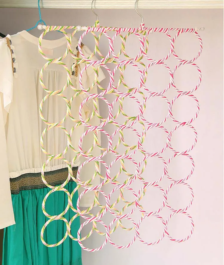 9/12/16/28 Holes Scarf Hanger Multifunction Scarves Display Hang Ties Belt Organizer Circle Storage Holder Bra Towel Hanger 1 PC
9/12/16/28 Holes Scarf Hanger Multifunction Scarves Display Hang Ties Belt Organizer Circle Storage Holder Bra Towel Hanger 1 PC