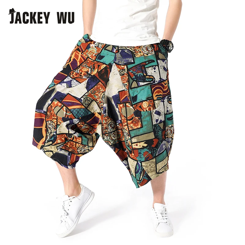 JACKEYWU Wide Crotch Harem Pants Men 2019 Ethnic Style Printed Bloomers Linen Breathable Cropped Trousers Casual Baggy Joggers
JACKEYWU Wide Crotch Harem Pants Men 2019 Ethnic Style Printed Bloomers Linen Breathable Cropped Trousers Casual Baggy Joggers