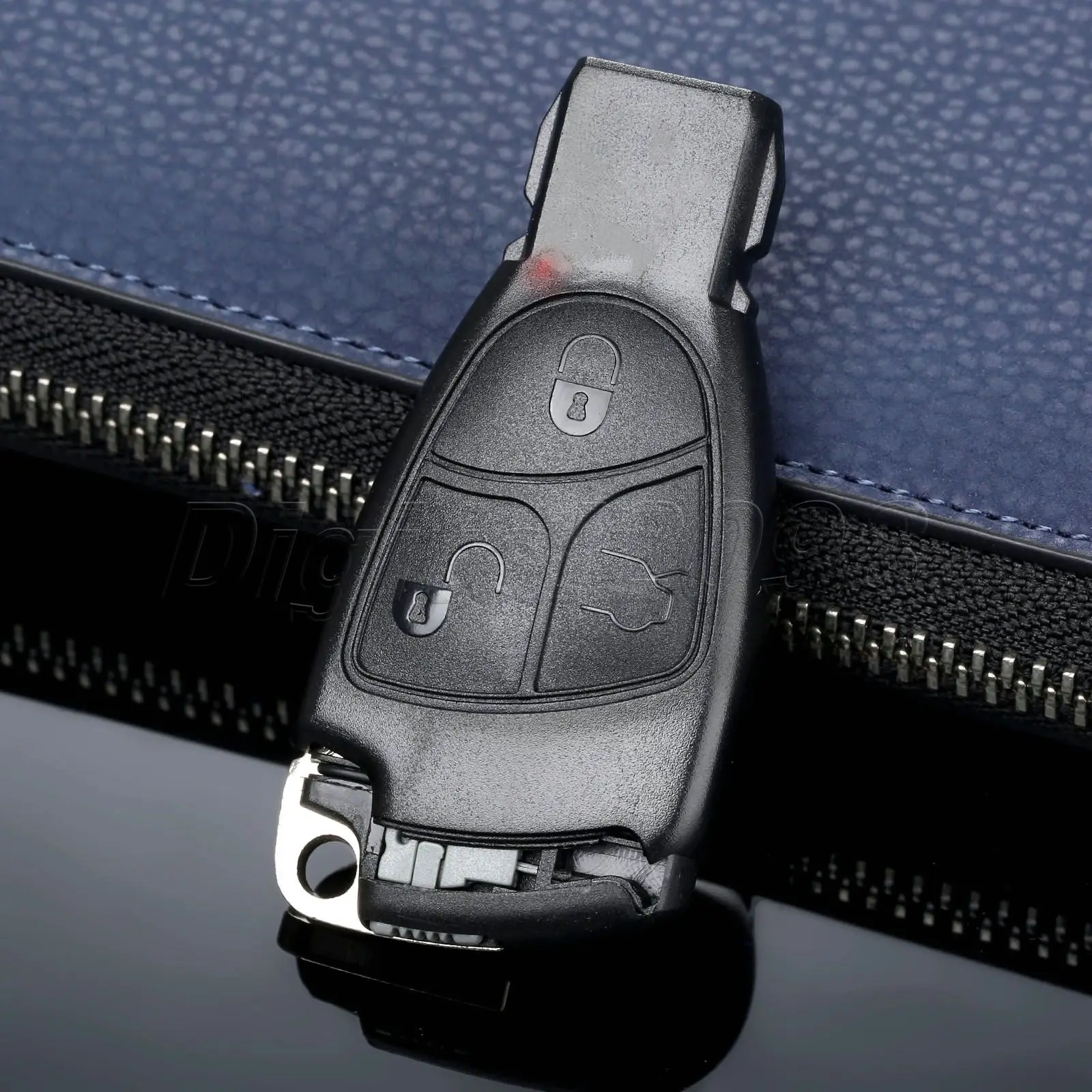 HOT Car Keychain Key Ring For Mercedes Benz Logo Black Leather Key Holder Ring 