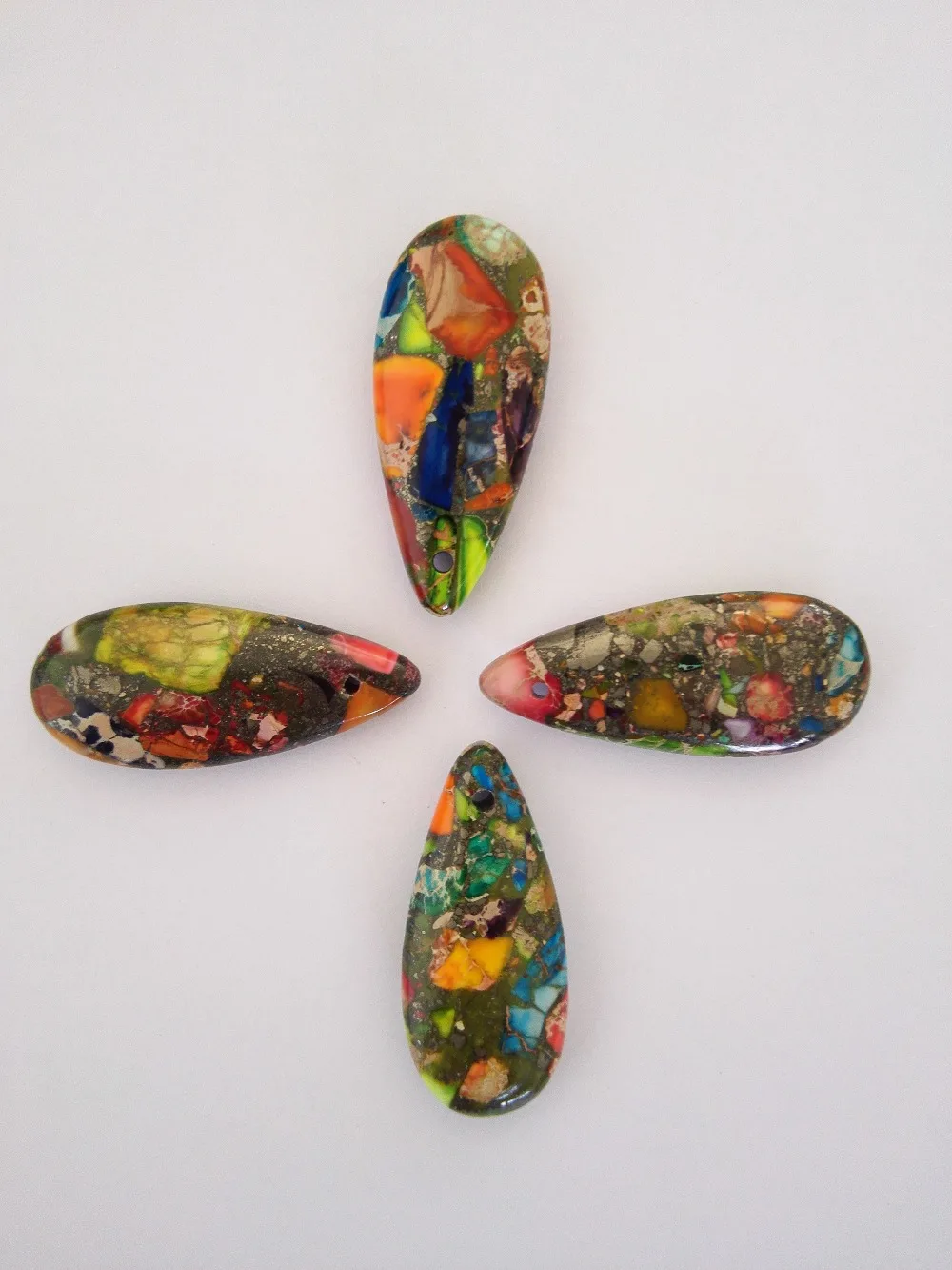 (10 pieces/lot) Multi-Color Sea Sediment Stone & Pyrite Pendant Bead Beautiful Teardrop color DIY Pendant 35X15X5 mm
(10 pieces/lot) Multi-Color Sea Sediment Stone & Pyrite Pendant Bead Beautiful Teardrop color DIY Pendant 35X15X5 mm