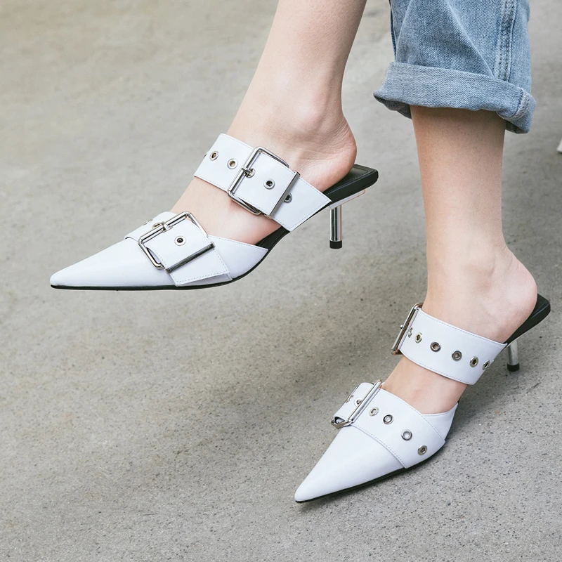 Brand Designer Women Slippers Cow Leather Summer Fashion High Heel Shoes Flip Flops Pointed toe Slip On Solid Slides Slippers
Brand Designer Women Slippers Cow Leather Summer Fashion High Heel Shoes Flip Flops Pointed toe Slip On Solid Slides Slippers