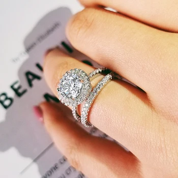 2020 new luxury halo original 925 sterling silver wedding ring set for women lady anniversary gift jewelry bulk sell R5154S
2020 new luxury halo original 925 sterling silver wedding ring set for women lady anniversary gift jewelry bulk sell R5154S