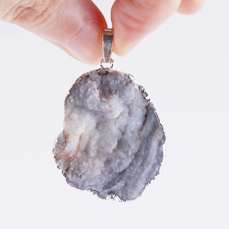 1PC Crystal Agates Cutting Lines Natural Stone Necklace Agates Pendant Sweater Chain In Random Shape
1PC Crystal Agates Cutting Lines Natural Stone Necklace Agates Pendant Sweater Chain In Random Shape