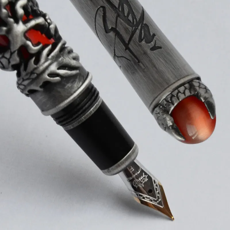 FOUNTAIN PEN JINHAO DRAGON KING PLAY PEARL RED BARREL ANTIQUE SILVER DRAGON EMBOSS FINE 18KGP NIB 3 COLORS FOR CHOICE OFFICE
FOUNTAIN PEN JINHAO DRAGON KING PLAY PEARL RED BARREL ANTIQUE SILVER DRAGON EMBOSS FINE 18KGP NIB 3 COLORS FOR CHOICE OFFICE