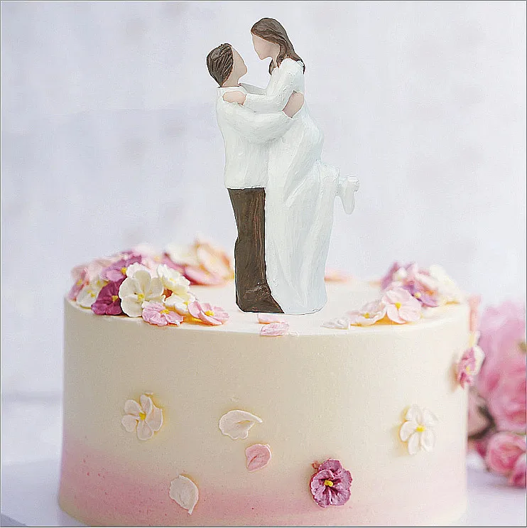 Bride And Groom Resin White Wedding Cake Topper Cake Stand Wedding Cake Accessories Wedding Decoration
Bride And Groom Resin White Wedding Cake Topper Cake Stand Wedding Cake Accessories Wedding Decoration