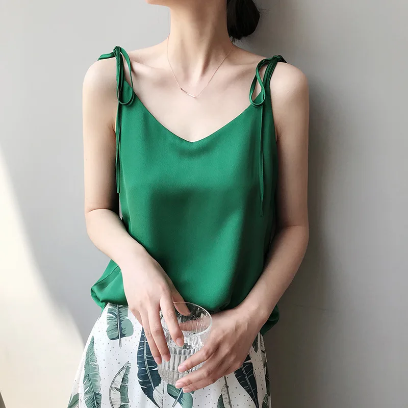 2019 New Fashion Boho Pure Color Stain Tank Tops Sexy Lace-Up Shoulder Women White Tank Top Female Women Summer White Camis
2019 New Fashion Boho Pure Color Stain Tank Tops Sexy Lace-Up Shoulder Women White Tank Top Female Women Summer White Camis