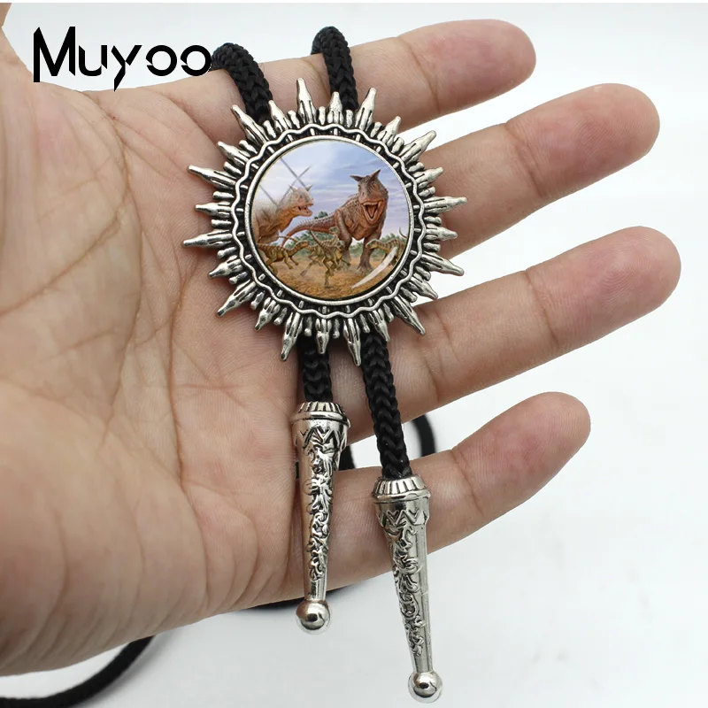 BOLO-00103 New Arrival Fashion Vintage Glass Cabochon Round Huge Extinct Animal Dinosaur Neckties Metal Ties Silver Bolo Ties
BOLO-00103 New Arrival Fashion Vintage Glass Cabochon Round Huge Extinct Animal Dinosaur Neckties Metal Ties Silver Bolo Ties