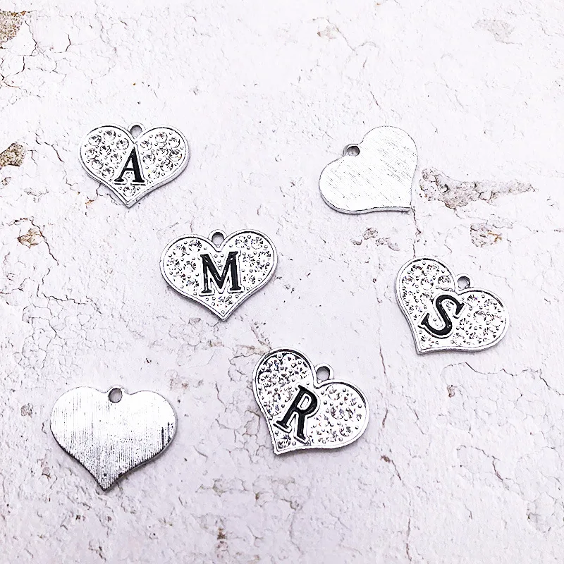 20pc DIY heart hollow round white K color Disc Pendant Alphabet Letter Tag Charms Stamp Initial Beads For Jewelry necklace
20pc DIY heart hollow round white K color Disc Pendant Alphabet Letter Tag Charms Stamp Initial Beads For Jewelry necklace