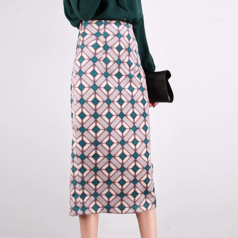 Free Shipping 2018 New Fashion Suede Mid-calf Elegant Women Skirts Print Ladies Pencil Skirts S-2XL Vintage Skirts High Waist
Free Shipping 2018 New Fashion Suede Mid-calf Elegant Women Skirts Print Ladies Pencil Skirts S-2XL Vintage Skirts High Waist