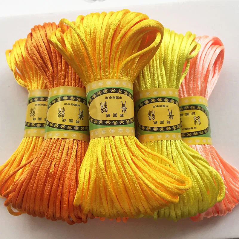 20 Meters Rattail Satin Cord Yellow Orange Nylon Macrame Beading String 2.5mm Knitting Rope Chinese Knot Cord RATTAIL Thread
20 Meters Rattail Satin Cord Yellow Orange Nylon Macrame Beading String 2.5mm Knitting Rope Chinese Knot Cord RATTAIL Thread