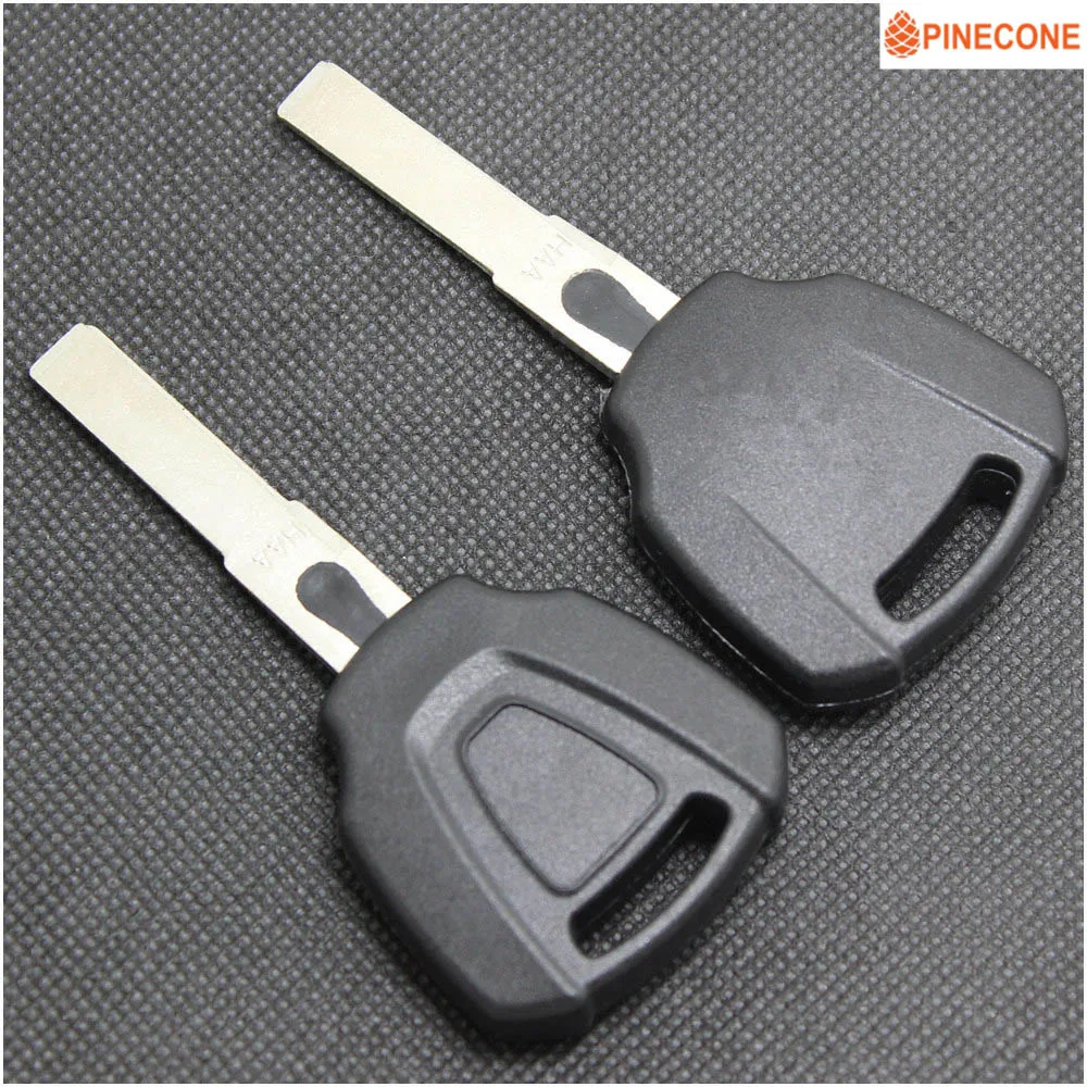 PINECONE for ROEWE 350 750 Emergency Car Key Case Uncut Brass Blade Replace Transponder chips Car Key Shell Casing Fob
PINECONE for ROEWE 350 750 Emergency Car Key Case Uncut Brass Blade Replace Transponder chips Car Key Shell Casing Fob