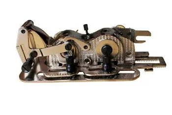 Household sewing machine for sewing machine tool old-fashioned keyhole buttonhole
Household sewing machine for sewing machine tool old-fashioned keyhole buttonhole