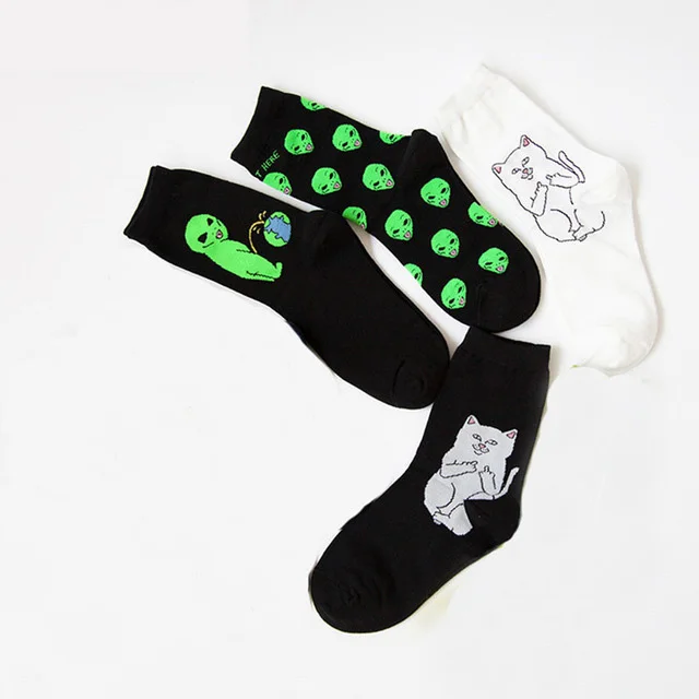 Epous 2018 New Trendy Unisex Cartoon Cat Art Funny Alien Planet Comfortable Autumn Winter Creative Warm Cotton Party Socks
Epous 2018 New Trendy Unisex Cartoon Cat Art Funny Alien Planet Comfortable Autumn Winter Creative Warm Cotton Party Socks