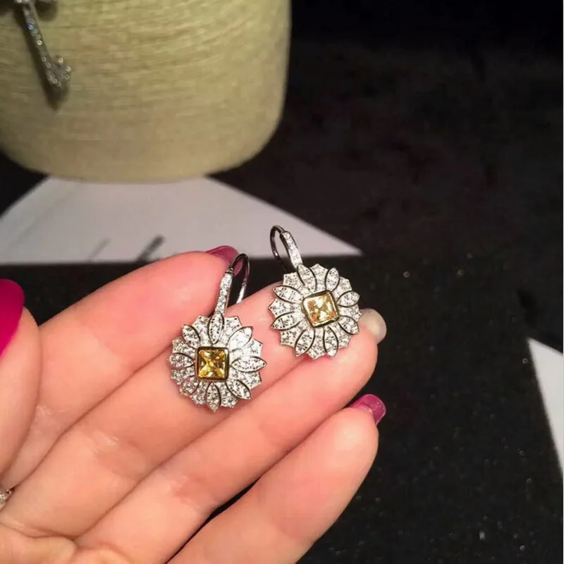 Elegant Daisy Drop Earring Women Platinum Plate Sterling Silver 925 With Yellow Crystal & Cubic Zirconia Free Original Box Gifts
Elegant Daisy Drop Earring Women Platinum Plate Sterling Silver 925 With Yellow Crystal & Cubic Zirconia Free Original Box Gifts