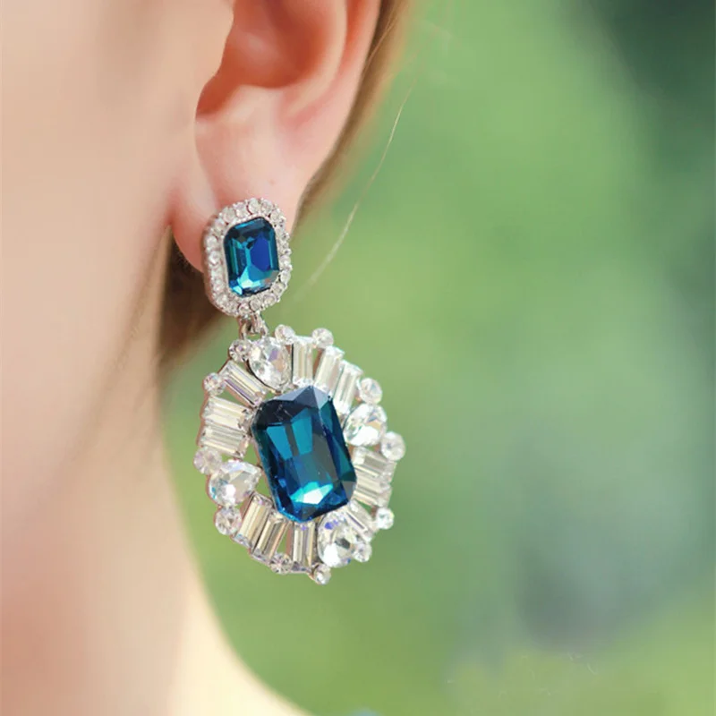 HOT HOT HOT Women's fashion earrings New arrival brand sweet metal with gems DROP crystal earring for women girls (7)