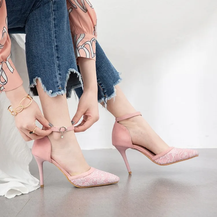 Big Size 9 10 11 12 13 14 15 16 Embroidery high heels sandals women shoes woman summer ladies Tip-up slim-heeled sandals
Big Size 9 10 11 12 13 14 15 16 Embroidery high heels sandals women shoes woman summer ladies Tip-up slim-heeled sandals