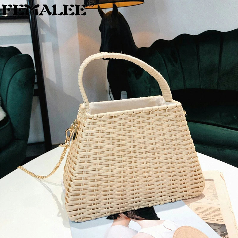 Summer bamboo Woven bag For Women Korean Rattan Handbags trapezoidal Crossbody straw bag holiday Handmade shoulder Messenger bag
Summer bamboo Woven bag For Women Korean Rattan Handbags trapezoidal Crossbody straw bag holiday Handmade shoulder Messenger bag
