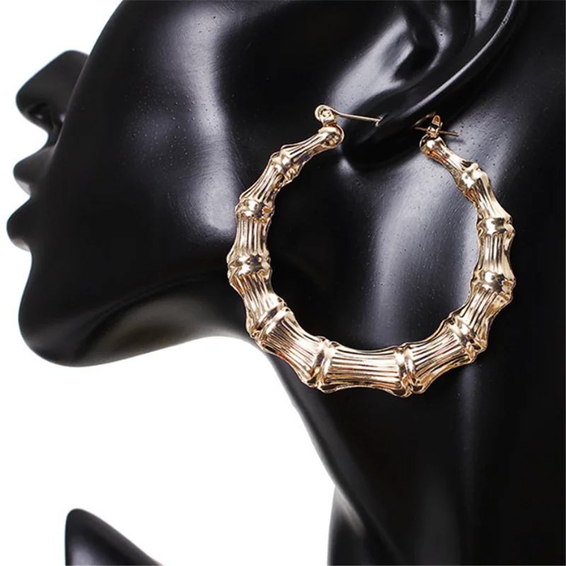 2019 New Fashion Gold Round Nightclub Earrings New Large Bamboo Joint Hoop Earrings Hip-hop Tone Big Circle Hoops Rock Orecchini
2019 New Fashion Gold Round Nightclub Earrings New Large Bamboo Joint Hoop Earrings Hip-hop Tone Big Circle Hoops Rock Orecchini