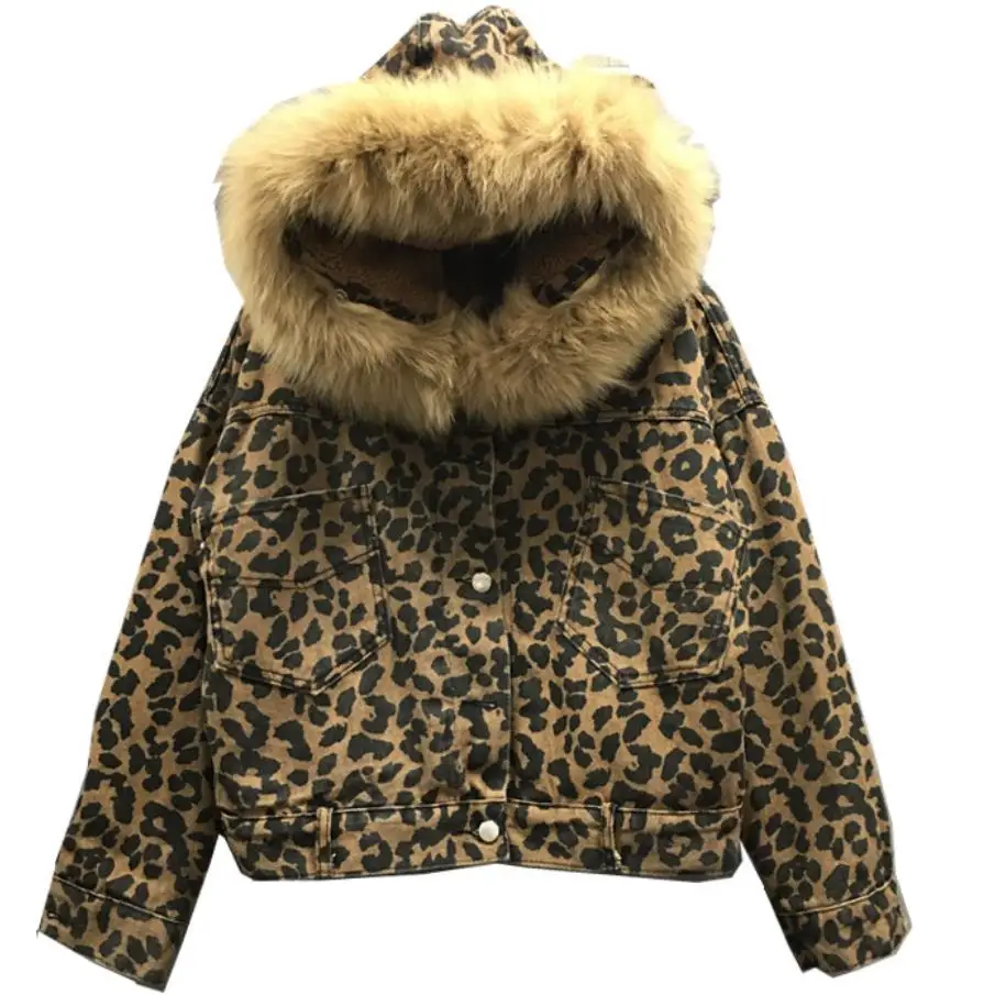 Зимняя джинсовая куртка женская леопардовая Меховая с капюшоном хлопковой