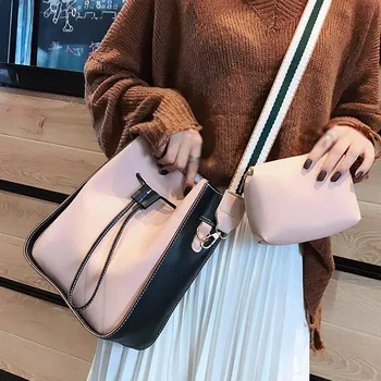 Women's Bag Fashion Bucket Color Stitching Shoulder Commute Messenger handtassen dames sac a main femme de marque soldes 
Women's Bag Fashion Bucket Color Stitching Shoulder Commute Messenger handtassen dames sac a main femme de marque soldes