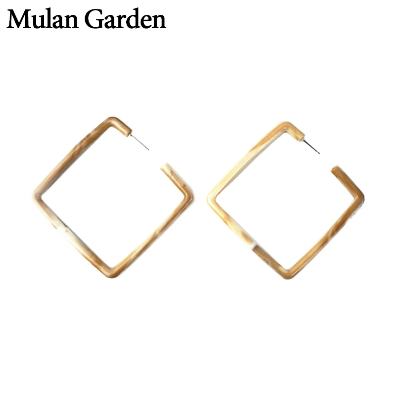 M&G Clear Resin Acrylic Earrings for Women Heart Square Oval Leopard Acetic Acid Earrings Hoop Fashion Jewelry Boucle Gift New
M&G Clear Resin Acrylic Earrings for Women Heart Square Oval Leopard Acetic Acid Earrings Hoop Fashion Jewelry Boucle Gift New