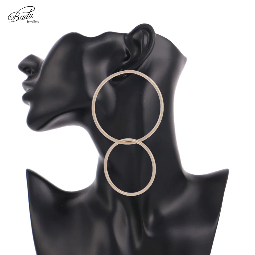 Badu Big Punk Earring Women Big Round Circle Stud Earrings Exaggerated Fashion Jewelry Geometric Studs Wild Style Wholesale
Badu Big Punk Earring Women Big Round Circle Stud Earrings Exaggerated Fashion Jewelry Geometric Studs Wild Style Wholesale