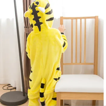 2019 Cute Cartoon animals Yellow Tiger Autumn And Winter Unisex Children Pajama Flannel 4T-12T Cosplay Hooded Pajama sets
2019 Cute Cartoon animals Yellow Tiger Autumn And Winter Unisex Children Pajama Flannel 4T-12T Cosplay Hooded Pajama sets