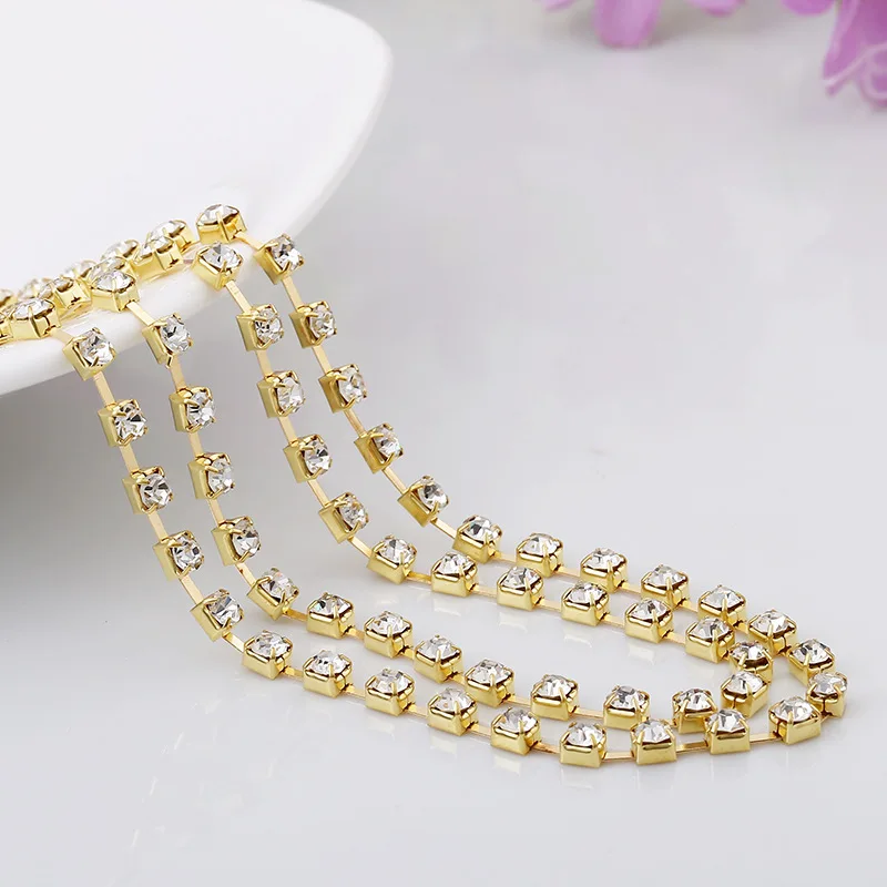 10yards/lot (2.5mm 2.8mm 3mm) gold base close clear crystal diy beauty accessories rhinestone chain
10yards/lot (2.5mm 2.8mm 3mm) gold base close clear crystal diy beauty accessories rhinestone chain