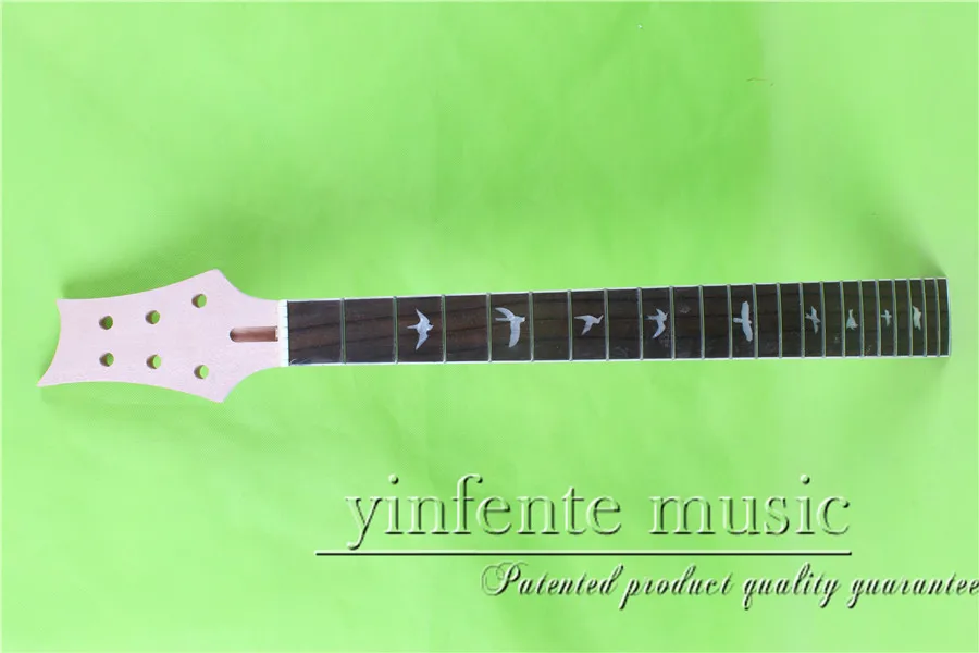 PS-00104# 25" Electric guitar neck rosewood fingerboard fine quality 22 fret 2.7mm fret 42.5mm nut width heel width 56
PS-00104# 25" Electric guitar neck rosewood fingerboard fine quality 22 fret 2.7mm fret 42.5mm nut width heel width 56