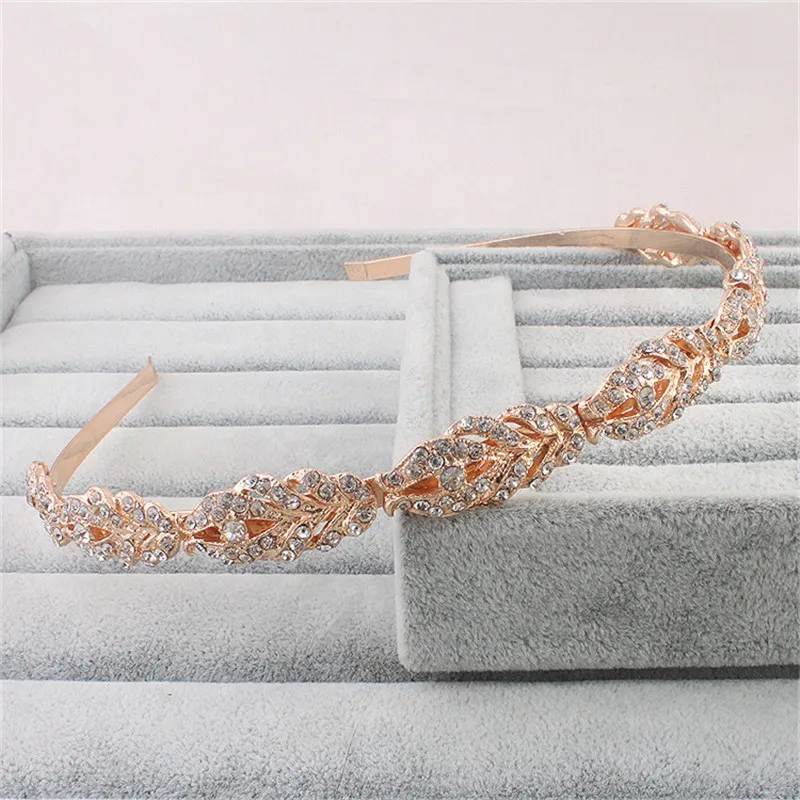 Fashion Women Crystal Wedding Rose Gold Flower Bridal Tiara Hair Hoop accessories Luxury Bride Hairbands Ladies Headdress
Fashion Women Crystal Wedding Rose Gold Flower Bridal Tiara Hair Hoop accessories Luxury Bride Hairbands Ladies Headdress