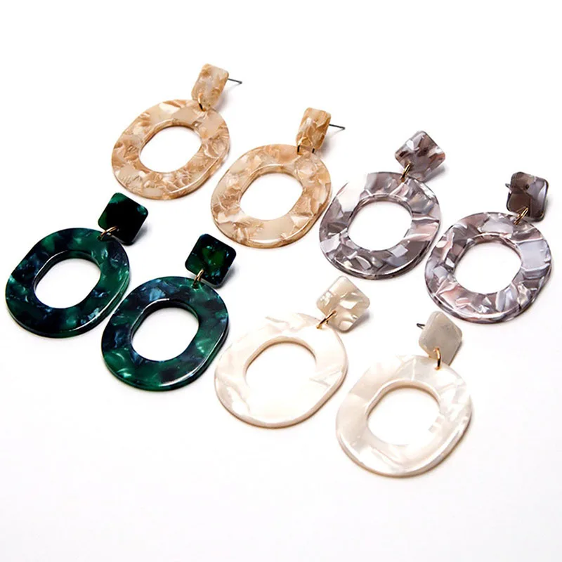 Vintage Simple Big Acrylic Hollow Flower Earrings for Women Geometric Oval Hoop Earring Pendants Fashion Gift Jewelry A178
Vintage Simple Big Acrylic Hollow Flower Earrings for Women Geometric Oval Hoop Earring Pendants Fashion Gift Jewelry A178