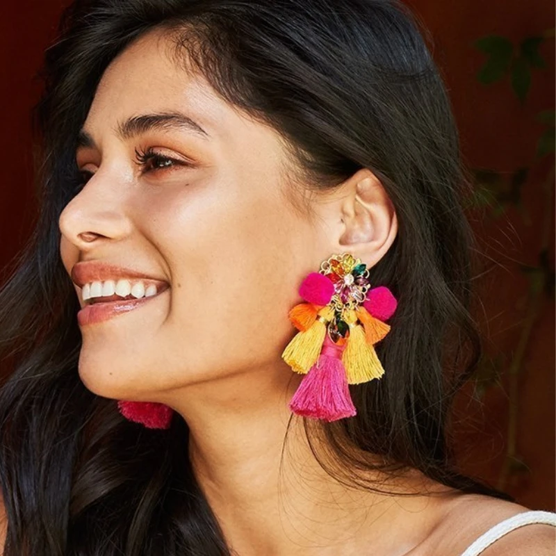 AOTEMAN Ethnic crystal tassel dangle Earrings women Wedding statement jewelry Fashion Bohemian big Long tassel Oorbellen
AOTEMAN Ethnic crystal tassel dangle Earrings women Wedding statement jewelry Fashion Bohemian big Long tassel Oorbellen