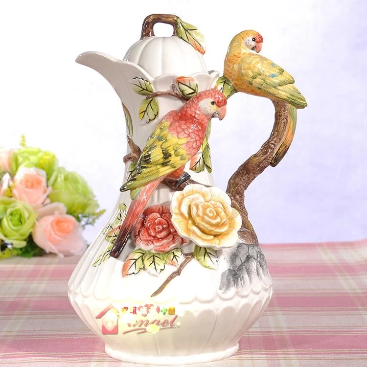 Ceramic rose parrot tea coffee pot kettle Water Bottles home decor craft room decoration garden porcelain figurine wedding gifts
Ceramic rose parrot tea coffee pot kettle Water Bottles home decor craft room decoration garden porcelain figurine wedding gifts