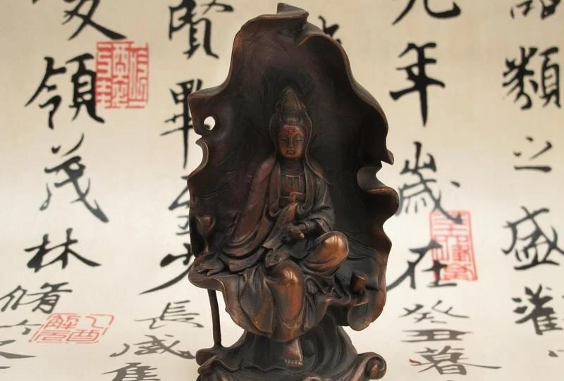 

Tibet Buddhism Red Bronze Lotus leaf Kwan-yin Boddhisattva Buddha Statue a 0518