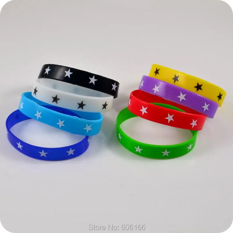50x Five-pointed star Pentagram Rock silicone bracelet bangle wristband anime cartoon jewelry Children Part Gift
50x Five-pointed star Pentagram Rock silicone bracelet bangle wristband anime cartoon jewelry Children Part Gift