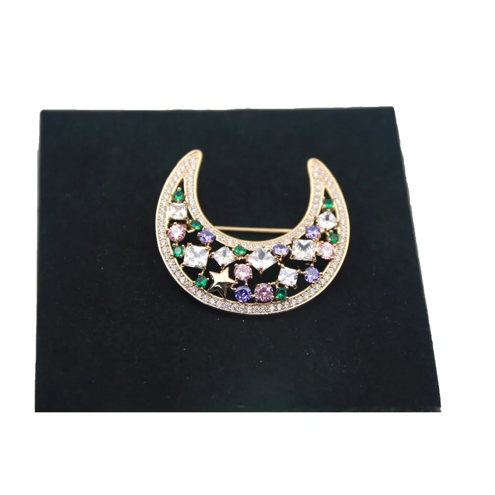 MADALENA SARARA Colorful AAAA Zircon Inlaid Brooch Gol Plated Copper Moon Style Fine Brooch Pin For Women Jewelry 4.5cm
MADALENA SARARA Colorful AAAA Zircon Inlaid Brooch Gol Plated Copper Moon Style Fine Brooch Pin For Women Jewelry 4.5cm