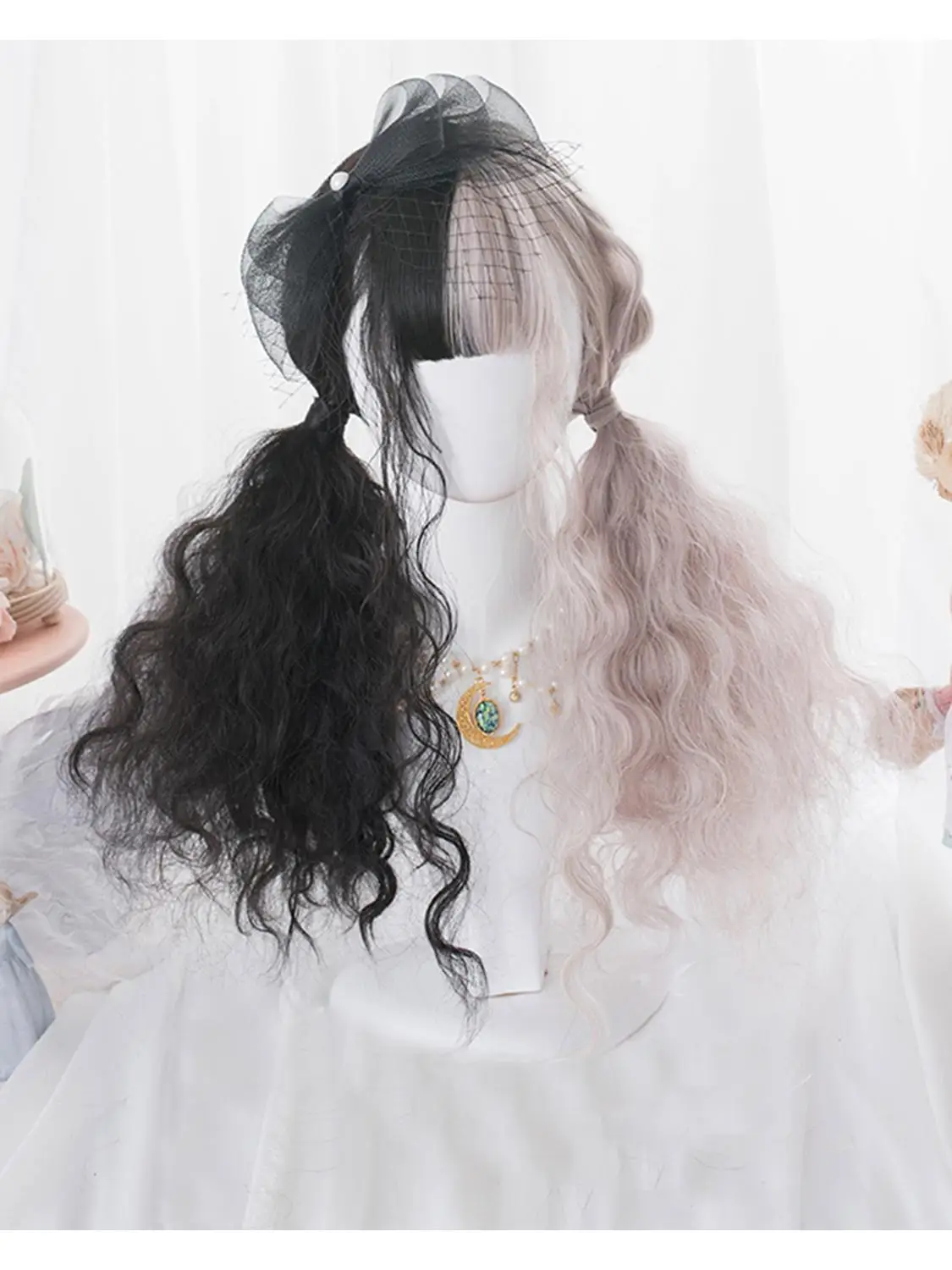 Cosplaysalon H762469C Lolita 55CM Long Curly Black Mixed Ash Pink Ombre Fringe Bangs Cute Party Synthetic Cosplay Wig
Cosplaysalon H762469C Lolita 55CM Long Curly Black Mixed Ash Pink Ombre Fringe Bangs Cute Party Synthetic Cosplay Wig